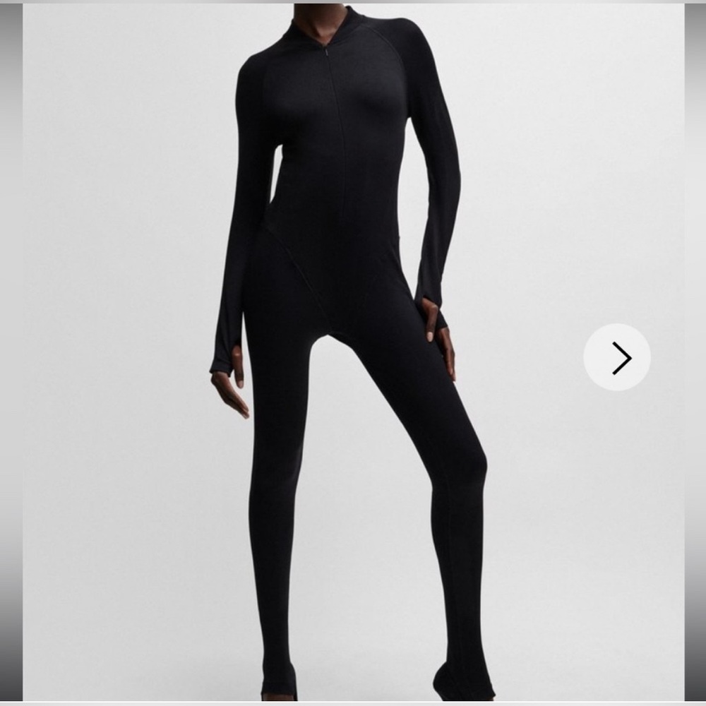 NWT NAOMI x BOSS Eflight Jersey Jumpsuit with invisible zipper.Limited edition